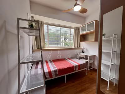 For Rent - Le Crescendo