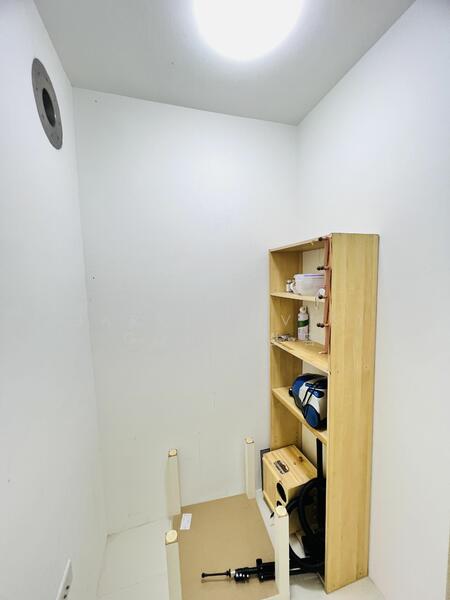 For Rent - Silverscape