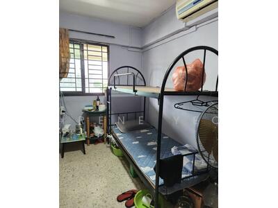 For Rent - 421 Ang Mo Kio Avenue 10