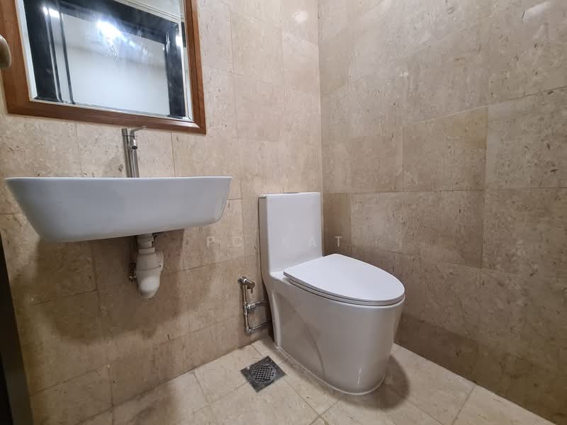 Valley Park, 477 River Valley Road, 4 Bedrooms, 1,658 sqft, Condominium For Rent, by PC Kat, 24906826 - PropertyGuru.com.sg