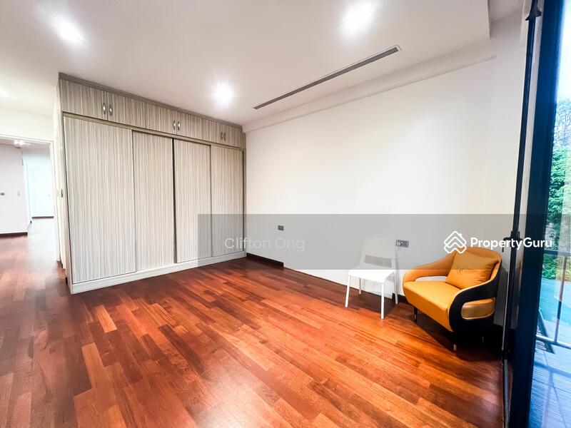 For Rent - Chartwell Drive