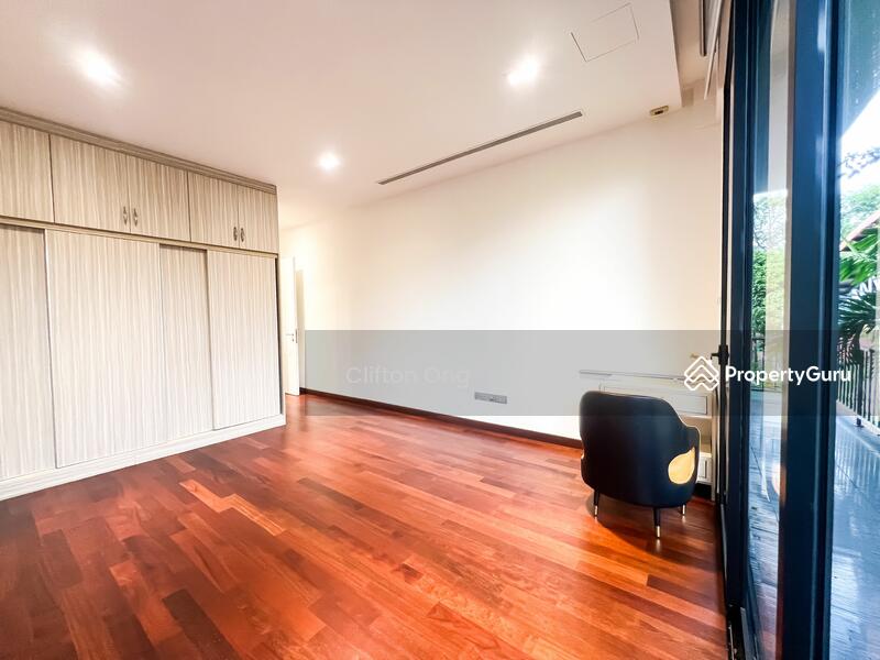 For Rent - Chartwell Drive