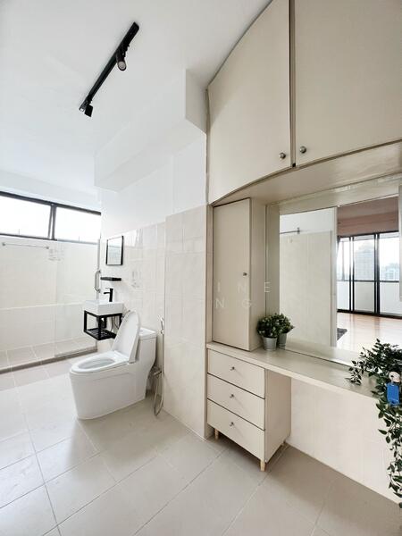 For Rent - Rajah Towers