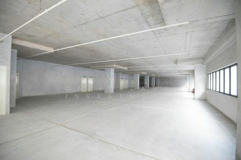 Techplace II, 5004 Ang Mo Kio Avenue 5, 1,443 sqft, Light Industrial (B1) For Rent, by CapitaLand Limited, 24907669 - CommercialGuru.com.sg