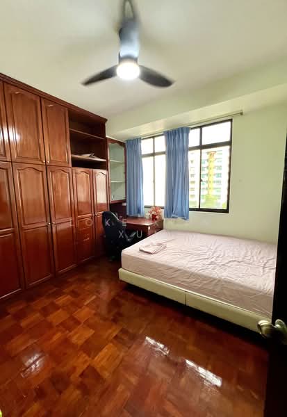 Guilin Mansions, 8 Lorong 37 Geylang, Room Rental, 250 sqft, Apartment For Rent, by Loke Xian Xun, 24908188 - PropertyGuru.com.sg