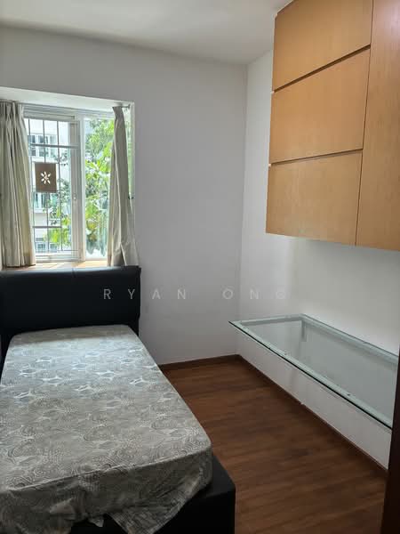 Edelweiss Park Condo, 80 Flora Road, 3 Bedrooms, 1,055 sqft, Condominium For Rent, by Ryan Ong, 24909082 - PropertyGuru.com.sg