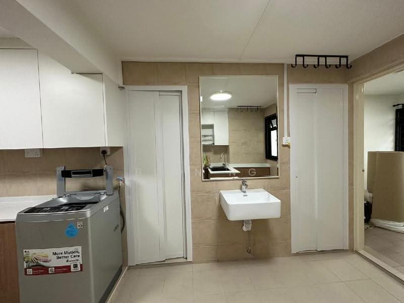 13 Holland Drive, 13 Holland Drive, Tanglin / Holland / Bukit Timah, 2 Bedrooms, 699 sqft, HDB Flat For Rent, by Boon Ng, 24909606 - PropertyGuru.com.sg