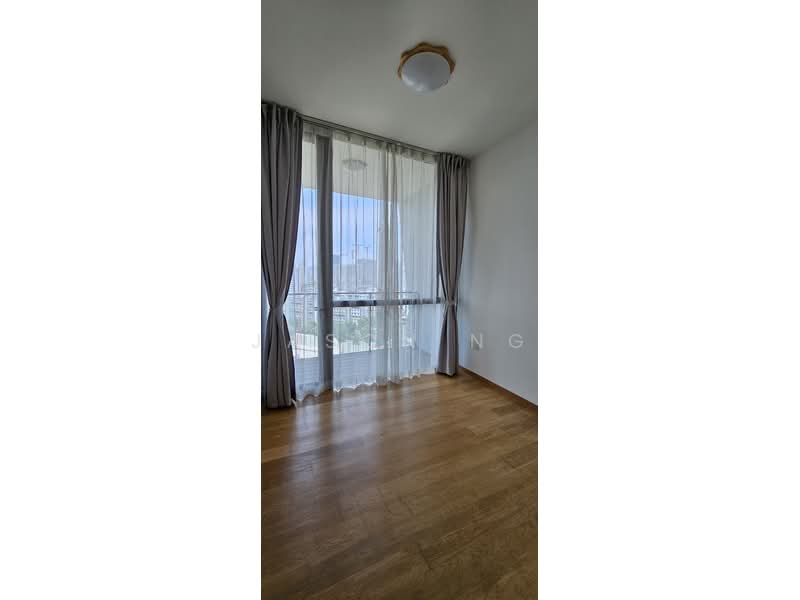 The Crest, 101 Prince Charles Crescent, 2 Bedrooms, 915 sqft, Condominium For Rent, by Jason Ng, 24910254 - PropertyGuru.com.sg