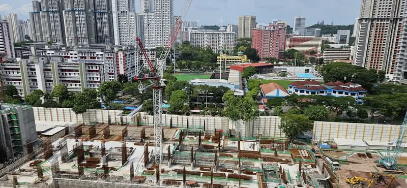 The Crest, 101 Prince Charles Crescent, 2 Bedrooms, 915 sqft, Condominium For Rent, by Jason Ng, 24910254 - PropertyGuru.com.sg