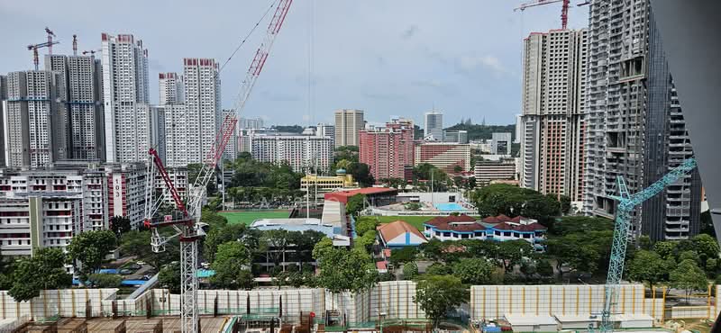 The Crest, 101 Prince Charles Crescent, 2 Bedrooms, 915 sqft, Condominium For Rent, by Jason Ng, 24910254 - PropertyGuru.com.sg