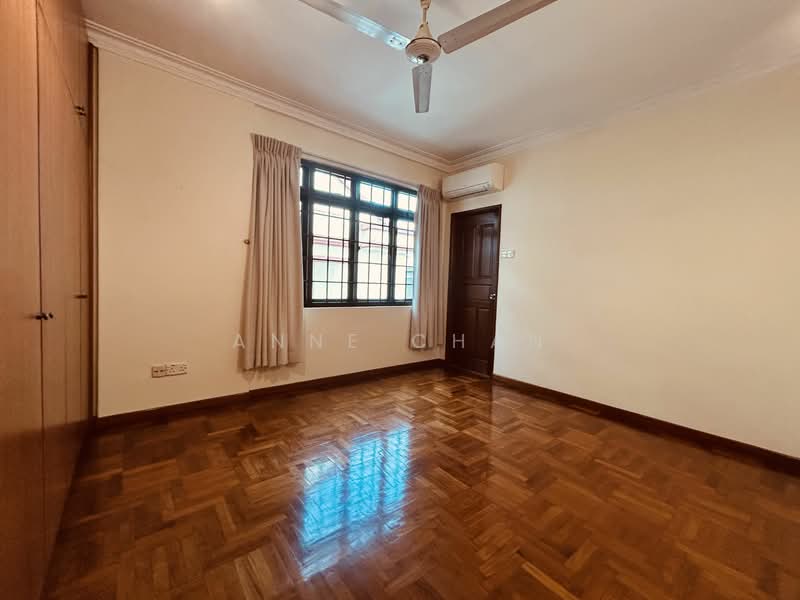 THOMSON RIDGE, 139B THOMSON RIDGE, 6 Bedrooms, 3,400 sqft, Semi-Detached House For Rent, by Anne Chan, 24910832 - PropertyGuru.com.sg