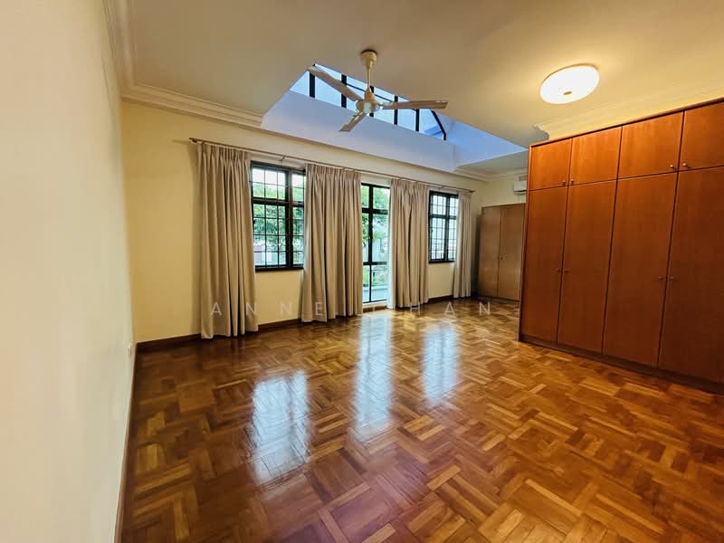 THOMSON RIDGE, 139B THOMSON RIDGE, 6 Bedrooms, 3,400 sqft, Semi-Detached House For Rent, by Anne Chan, 24910832 - PropertyGuru.com.sg