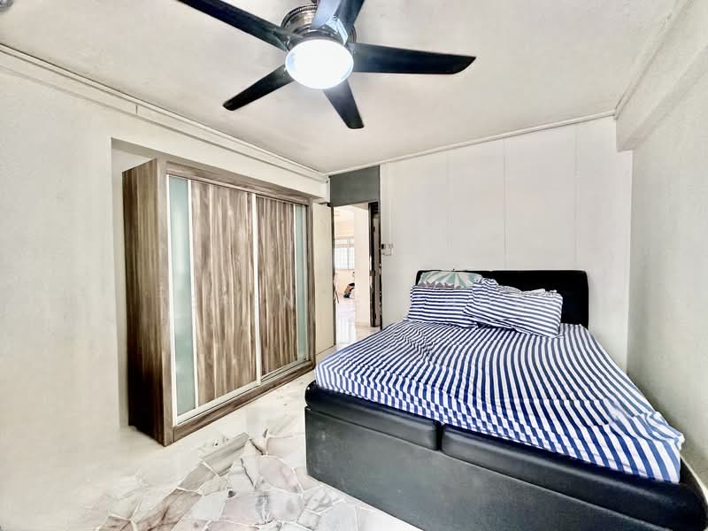 For Rent - 215 Pasir Ris Street 21