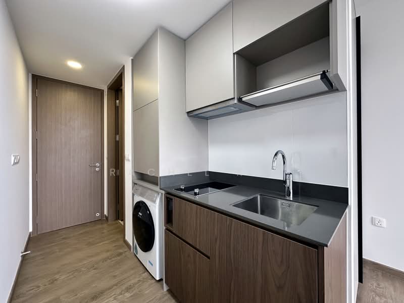 Whistler Grand, 109 West Coast Vale, Studio, 250 sqft, Condominium For Rent, by Rachel Koh, 24910957 - PropertyGuru.com.sg