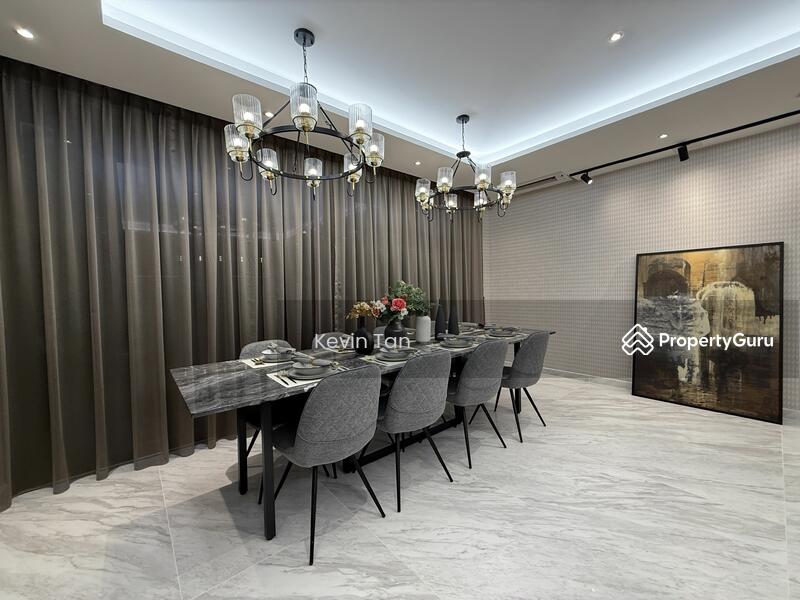 For Sale - ⭐️⭐️LANDED7772@ GCB design Brand New Detached!
