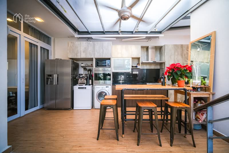 The Montana Condominium For Sale at S$ 5,500,000 | PropertyGuru Singapore