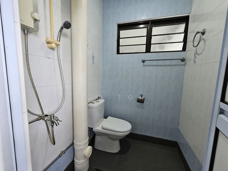 304 Clementi Avenue 4, 304 Clementi Avenue 4, 2 Bedrooms, 721 sqft, HDB Flat For Rent, by Ron Toh, 24911953 - PropertyGuru.com.sg