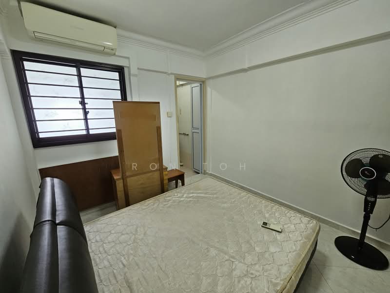 304 Clementi Avenue 4, 304 Clementi Avenue 4, 2 Bedrooms, 721 sqft, HDB Flat For Rent, by Ron Toh, 24911953 - PropertyGuru.com.sg