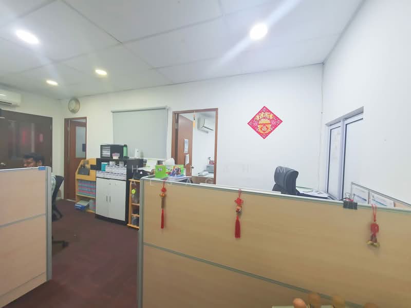 Pioneer Point, 5 Soon Lee Street, 1,108 sqft, Factory / Workshop (B2) For Sale, by Sharifah M Alsagoff, 24912836 - CommercialGuru.com.sg