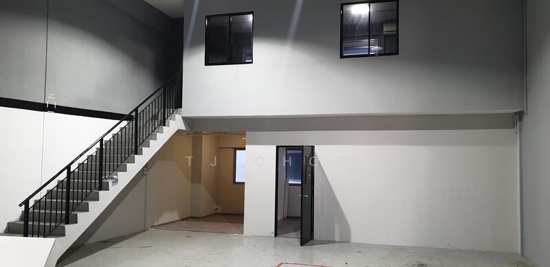 Northpoint Bizhub, 2 Yishun Industrial Street 1, Sembawang / Yishun, 2,700 sqft, Light Industrial (B1) For Rent, by TJ Choo 朱芸苇, 24913001 - CommercialGuru.com.sg