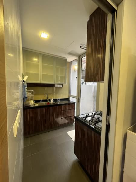 Charlton Residences, Charlton Road, 6 Bedrooms, 5,350 sqft, Terraced House For Rent, by Jon Law, 24913473 - PropertyGuru.com.sg