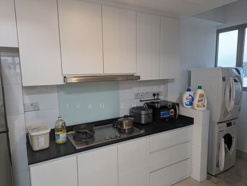 Blue Horizon Condominium For Sale at S$ 1,350,000 | PropertyGuru Singapore