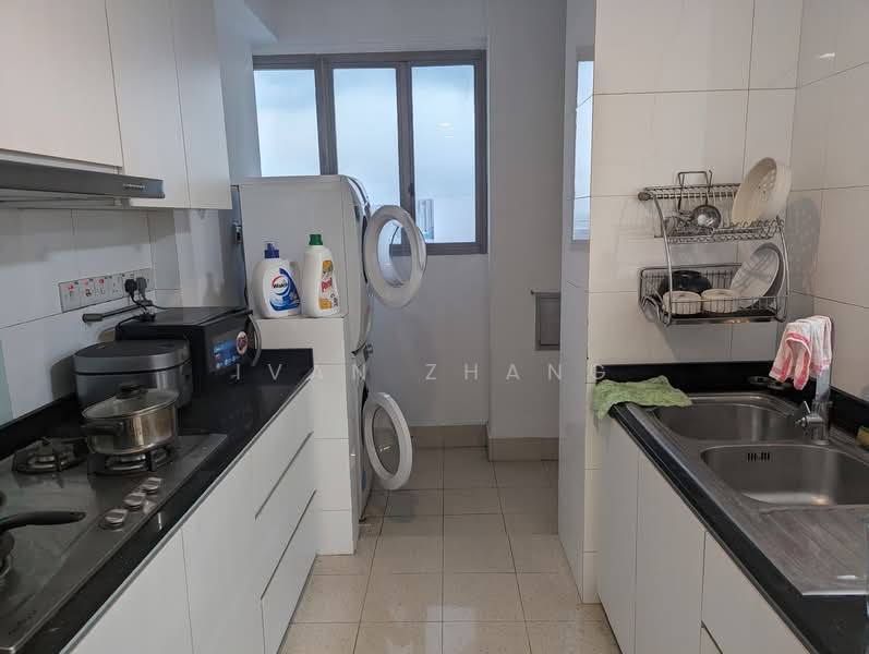 Blue Horizon Condominium For Sale at S$ 1,350,000 | PropertyGuru Singapore