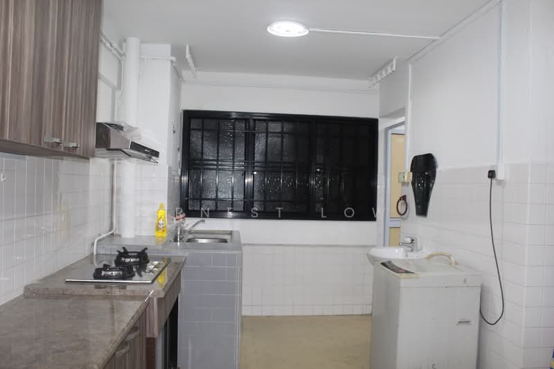 150 Bedok Reservoir Road, 150 Bedok Reservoir Road, 2 Bedrooms, 650 sqft, HDB Flat For Rent, by Ernest Low, 24914415 - PropertyGuru.com.sg