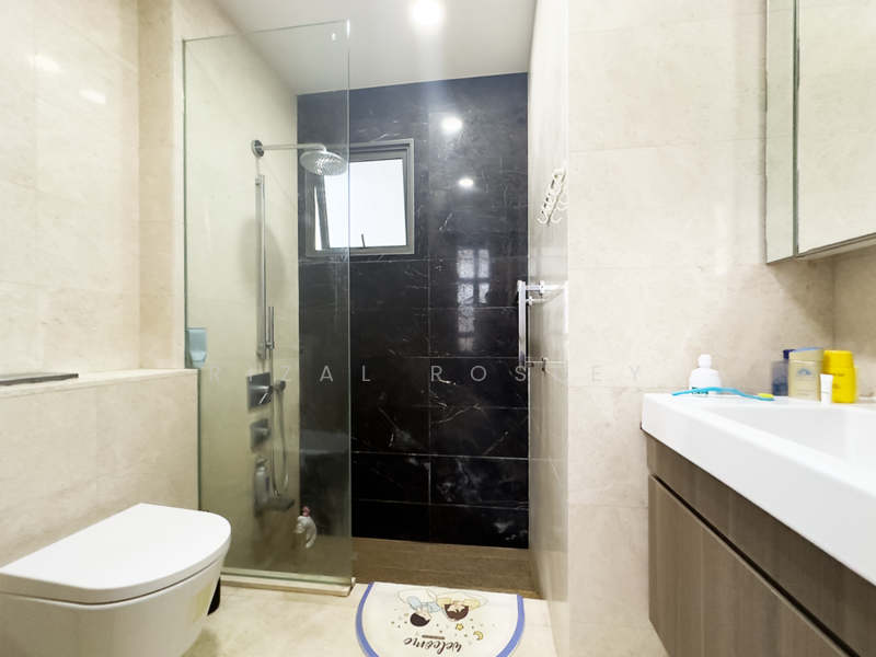 Seahill, 121 West Coast Crescent, 2 Bedrooms, 861 sqft, Condominium For Rent, by Rizal Rosley, 24915975 - PropertyGuru.com.sg