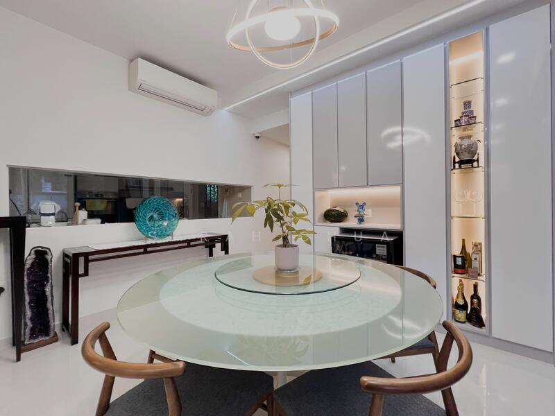 For Sale - La Fiesta