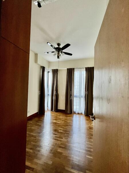 Tanglin View, 152 Prince Charles Crescent, 4 Bedrooms, 2,282 sqft, Condominium For Rent, by Saadiah Ahmad, 24916694 - PropertyGuru.com.sg