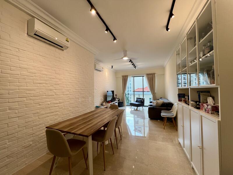 Living & Dining Areas