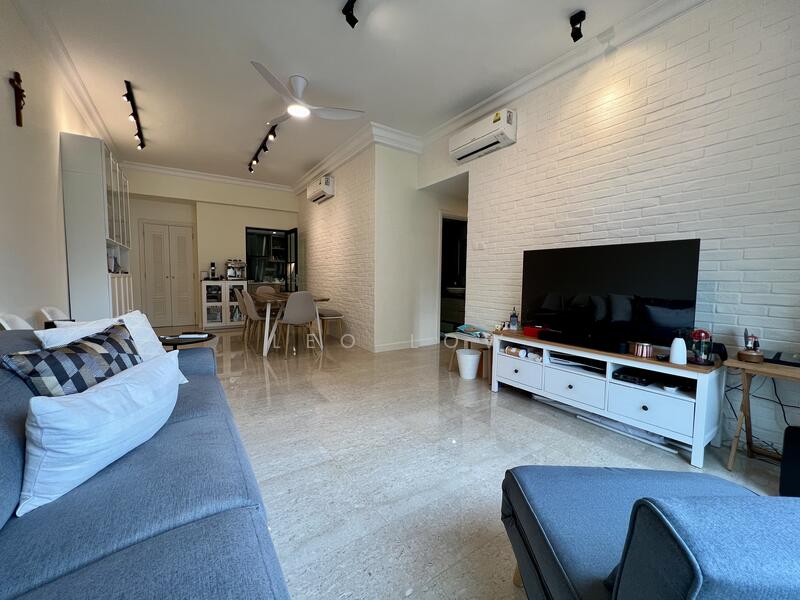 Living & Dining Areas