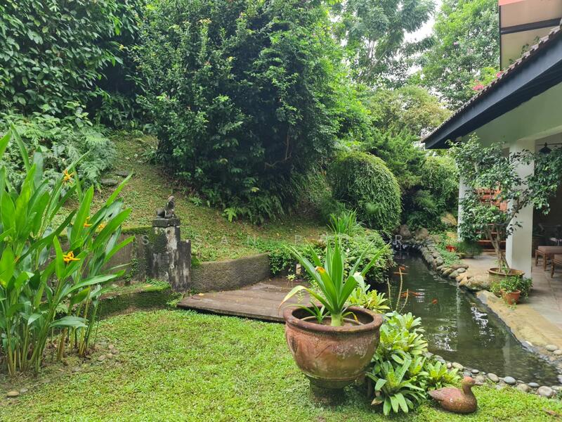 Sunset Bungalow, Nearby Sunset Way, Sunset Heights, Sunset View, 4