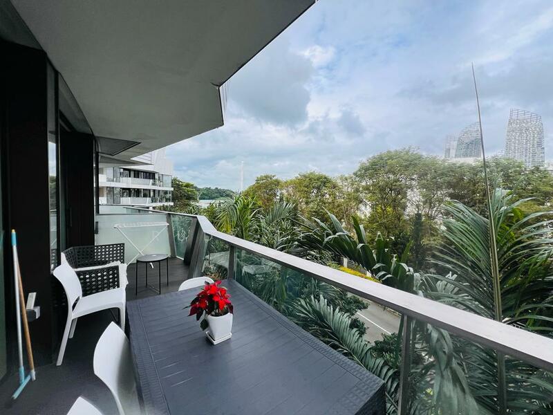 soak in flora & fauna from comfort of your balcony