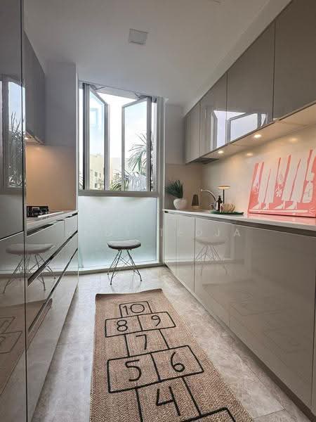 Corals at Keppel Bay, 9 Keppel Bay Drive, Harbourfront / Telok Blangah, 3 Bedrooms, 1,335 sqft, Condominium For Sale, by Rudy Tedja, 24917552 - Kitchen - PropertyGuru.com.sg