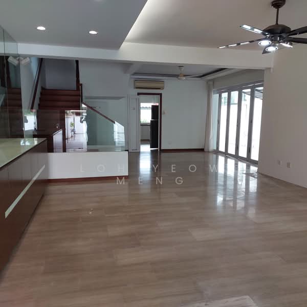 Guan Soon Terrace, Guan Soon Avenue, 4 Bedrooms, 3,051 sqft, Corner Terrace For Rent, by Loh Yeow Meng, 24918464 - PropertyGuru.com.sg