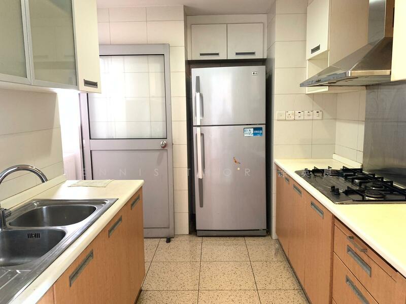 Blue Horizon, 21 West Coast Crescent, 4 Bedrooms, 1,163 sqft, Condominium For Rent, by Dennis Thor 涂英良, 24919946 - Kitchen - PropertyGuru.com.sg