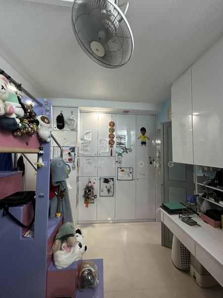 638 Ang Mo Kio Avenue 6 HDB Flat For Sale at S$ 600,000 | PropertyGuru Singapore