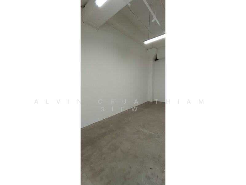 IMM Building, 2 Jurong East Street 21, 1,288 sqft, Light Industrial (B1) For Rent, by Alvin Chua Thiam Siew, 24921061 - CommercialGuru.com.sg