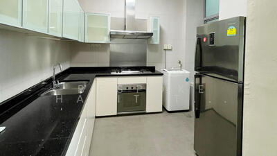 For Rent - D'Hillside Loft