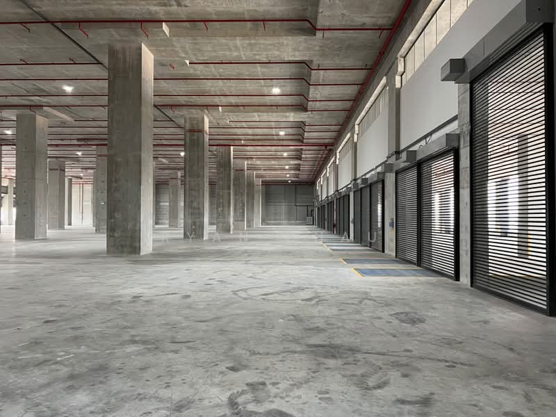 Dedicated Floor | 8m Clear | 24 Bays @ Tuas, Tuas, Boon Lay / Jurong / Tuas, 92,000 sqft, Warehouse For Rent, by Ryan Chau, 24922299 - CommercialGuru.com.sg