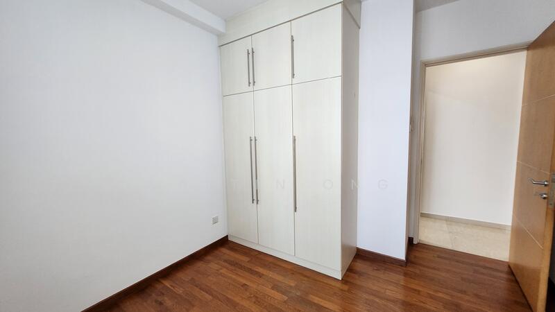 For Rent - The Champagne