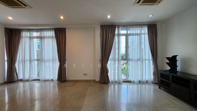 For Rent - The Champagne