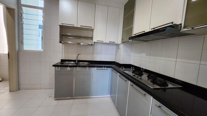 For Rent - The Champagne