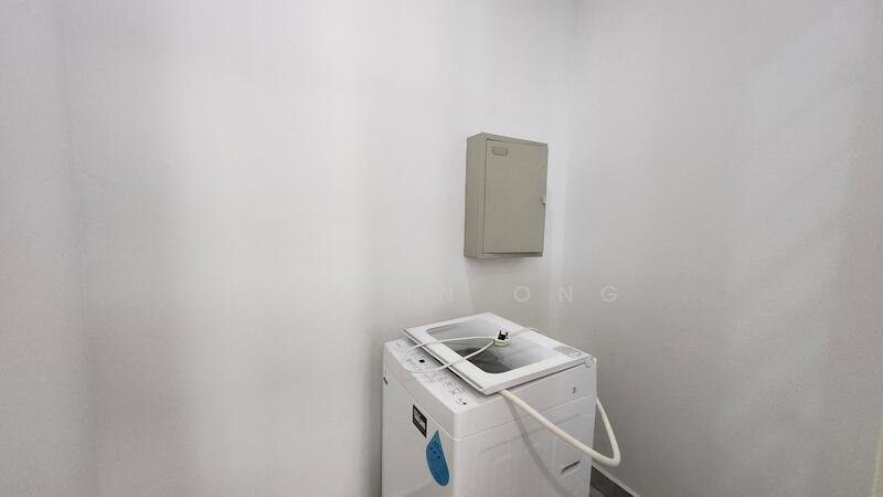 For Rent - The Champagne