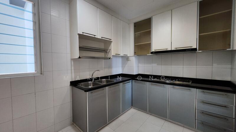 For Rent - The Champagne