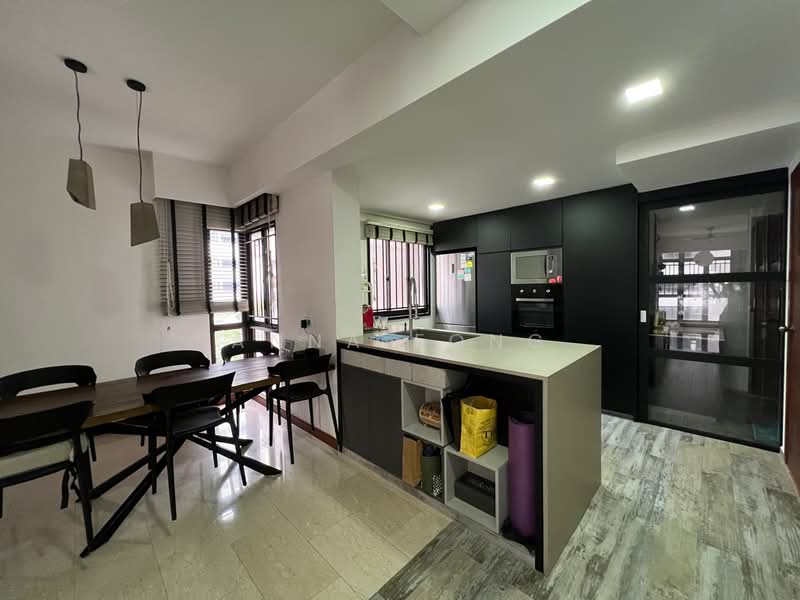 The Mayfair, 5 Jurong East Street 32, 3 Bedrooms, 1,184 sqft, Condominium For Rent, by Anna Fong, 24923702 - PropertyGuru.com.sg