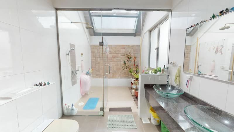 Phillips Avenue, 22A Phillips Avenue, 5 Bedrooms, 3,500 sqft, Semi-Detached House For Rent, by Ong Beng Yew, 24924340 - PropertyGuru.com.sg