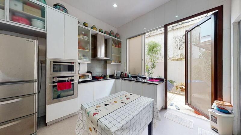 Phillips Avenue, 22A Phillips Avenue, 5 Bedrooms, 3,500 sqft, Semi-Detached House For Rent, by Ong Beng Yew, 24924340 - PropertyGuru.com.sg